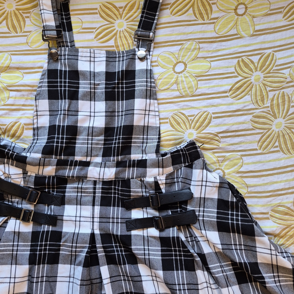 SOLD - Hot Topic Black and White Plaid Midi Dress - Picture 4 of 8